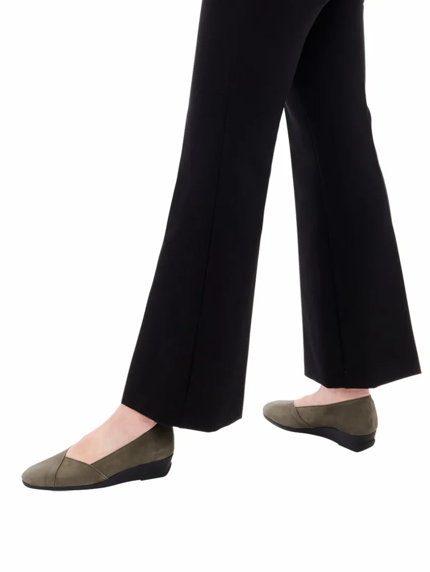 Flash Sale Arche Slip On Anyssi